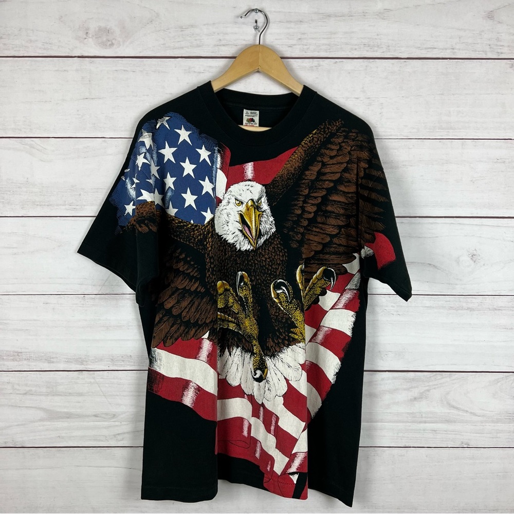 Vintage 1990s Eagle USA AOP Single Stitch T Shirt XL